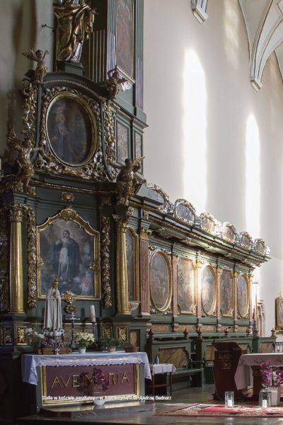 Stalle w kościele parafialnym w Bodzentynie. Fot. Andrzej Bednarz